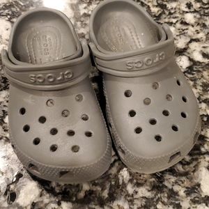 Toddler Crocs - Slate Grey - Size 9C !!